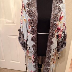 Angie Multicolor Patterned Fabric kimono
